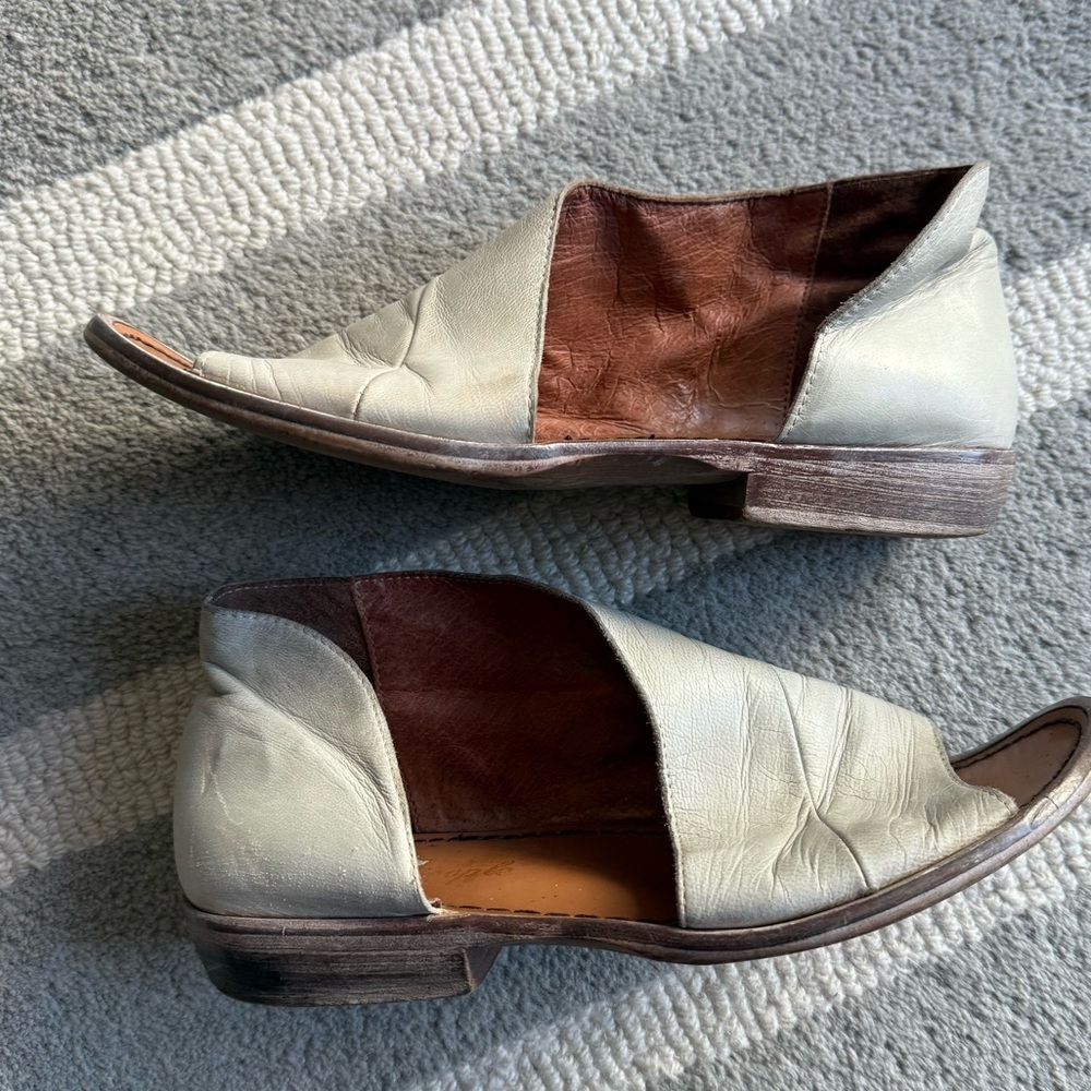 Free People All Leather Mont Blank Asymmetrical Sandals - Picture 4 of 11